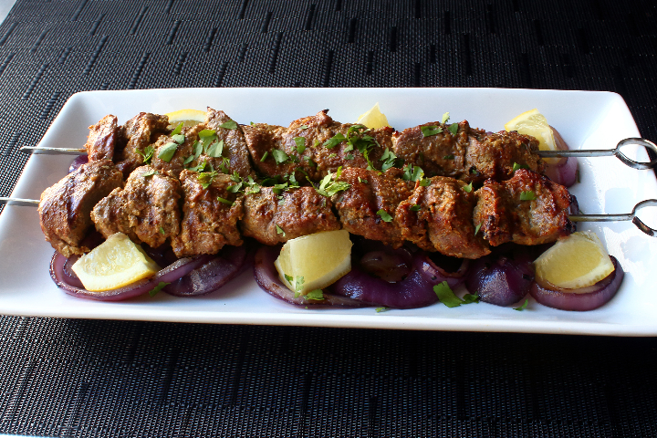 Maans Ke Sule (Lamb Tikka) - Indian BBQ Restaurant Zürich Wipkingen