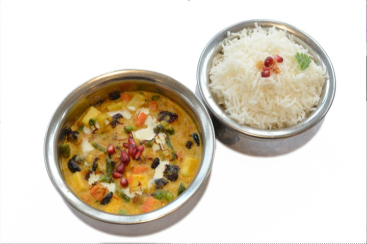 Navrattan Korma - Indian BBQ Restaurant Zürich Wipkingen