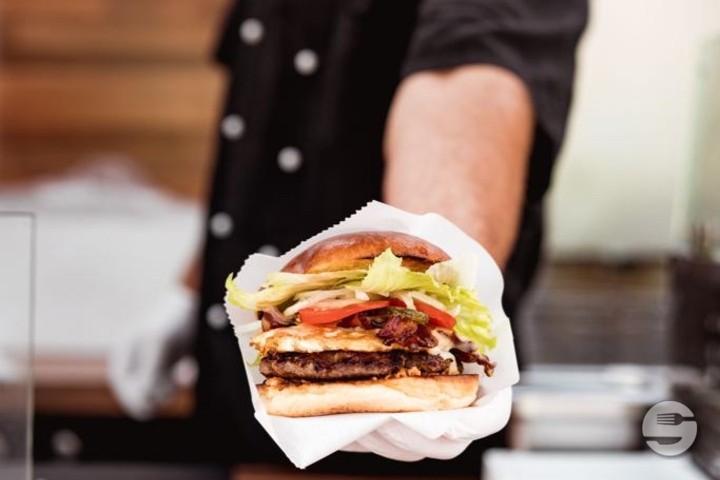 BEEF BURGER - Big House Burger