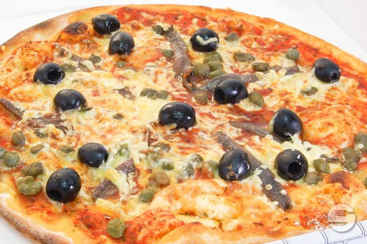 Pizza Napolitana - Routes Argentines