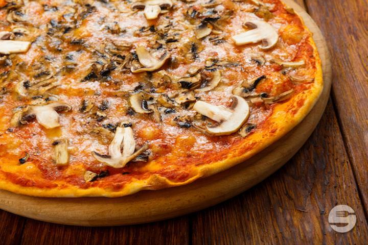 Pizza Funghi - Routes Argentines
