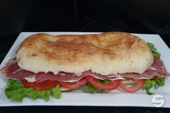 Ham Puccia - Routes Argentines