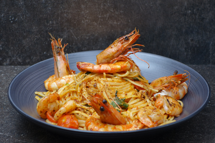 LINGUINE AUX GAMBAS ET BISQUE DE HOMARD - Les Tilleuls