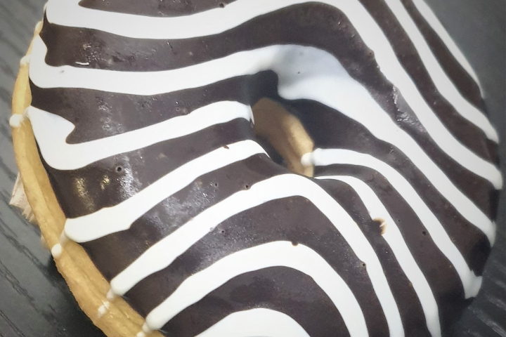 Donut fourré au chocolat - Burgerland Orbe
