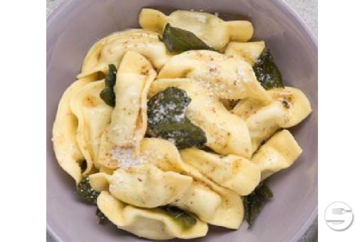 Casoncelli butter and sage - Gastronomia La Svolta