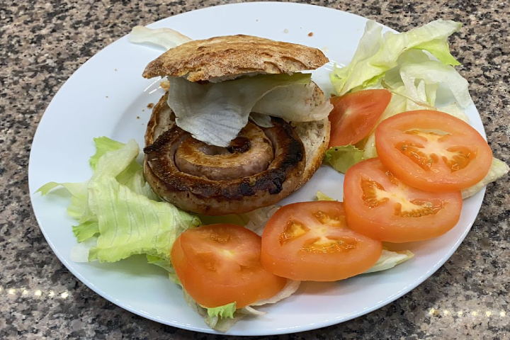 Panino con luganiga - Gastronomia La Svolta