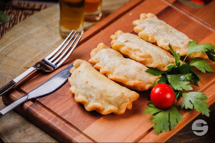 Sambousik Fromage - Mezze du Liban