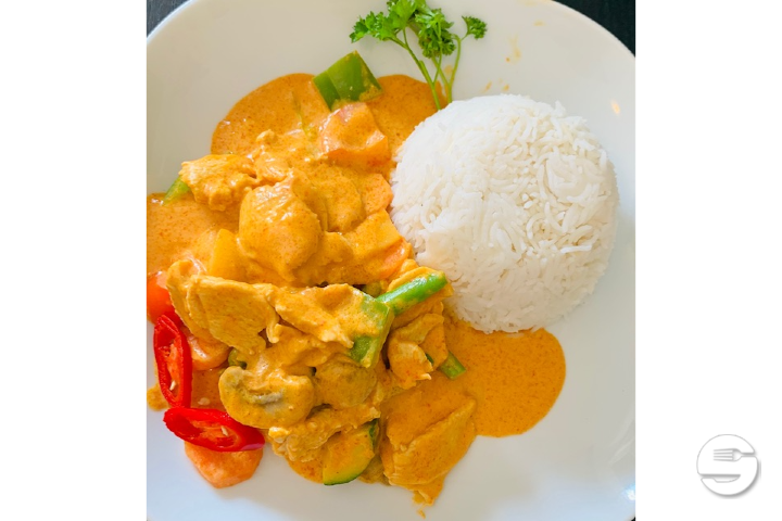 Curry - Everest MoMo