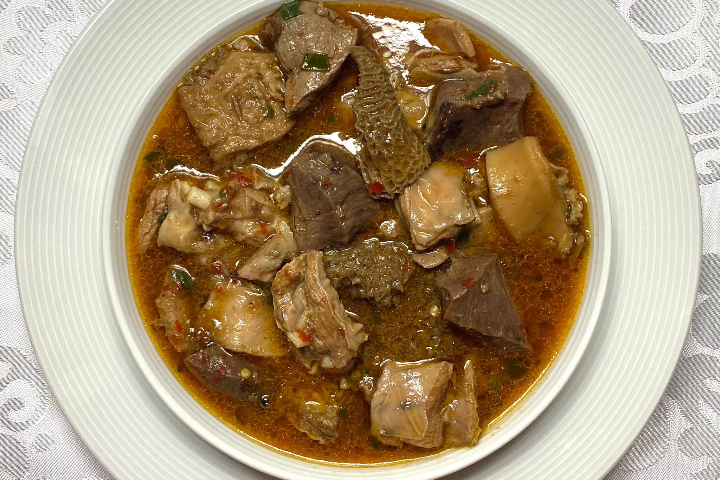 Scharfe Magensuppe - Enumah Delicious Takeaway