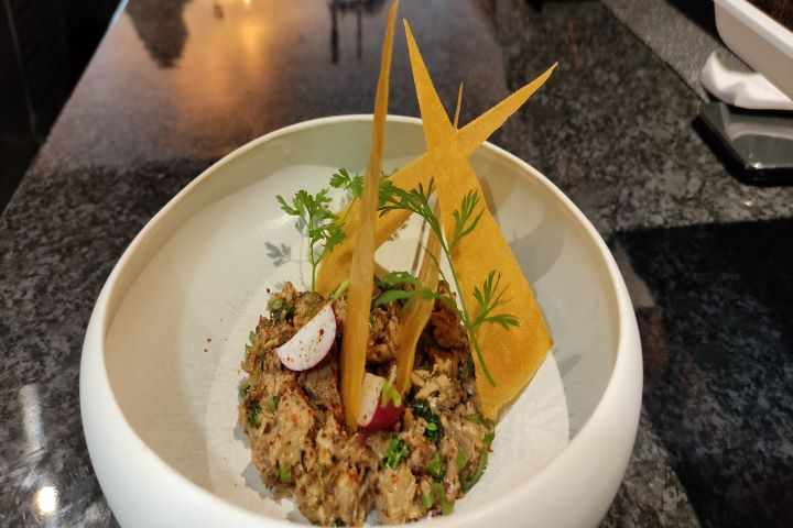 Millefeuille of pork confit with mustard - Le Bistroquet