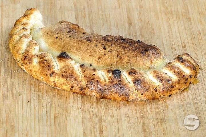 Calzone - Le Blonay's Pizza Restaurant