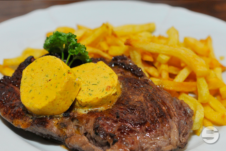 Entrecôte Parisienne - Le Blonay's Pizza Restaurant