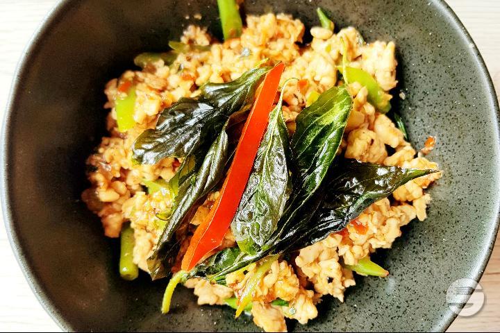 Chicken Chopped with a Knife - Baibua