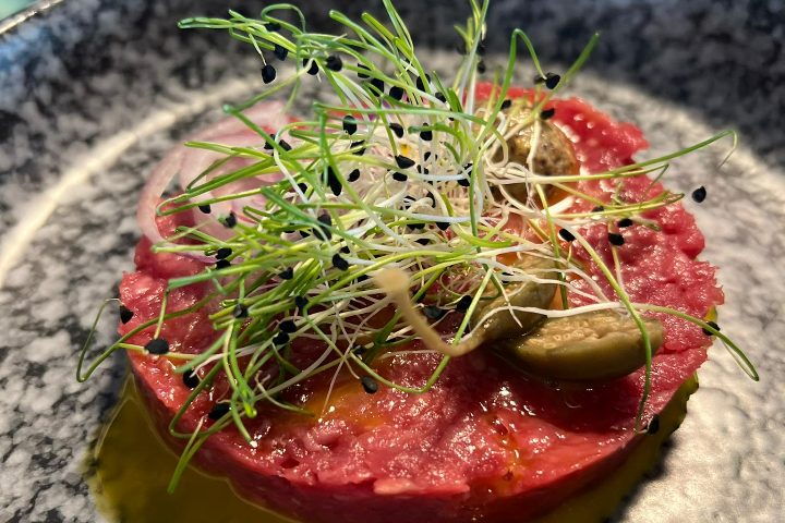 Tartare di manzo 140g - Monte Carlo Living