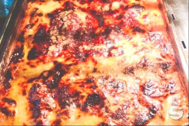 Lasagna Bolognese - La Cantinella