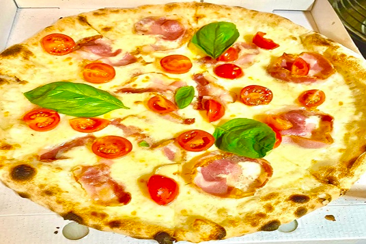 Pizza Contadina - La Cantinella