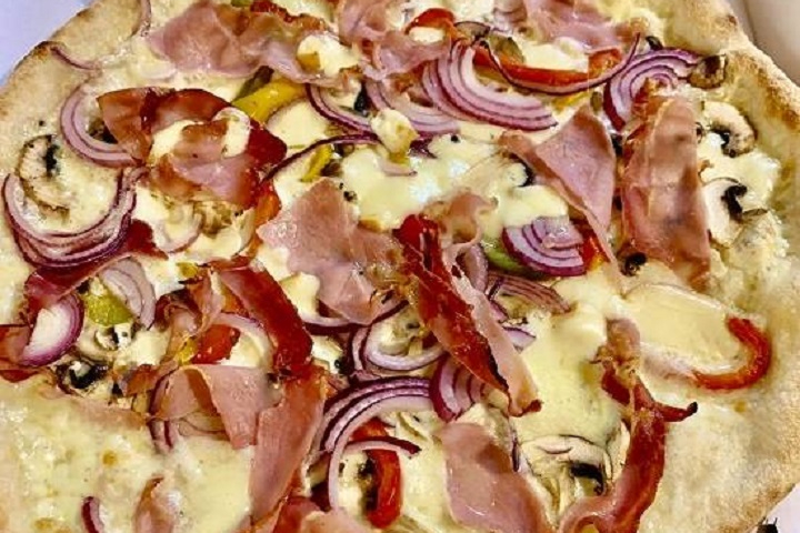 Pizza Magica - La Cantinella
