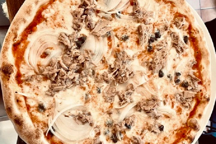 Pizza San Pietro - La Cantinella