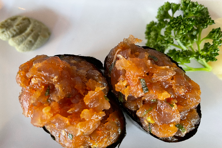 Nigiri Spicy Tuna - Misuji Sushi