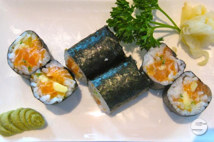 Hosomaki Salmon Mango - Misuji Sushi