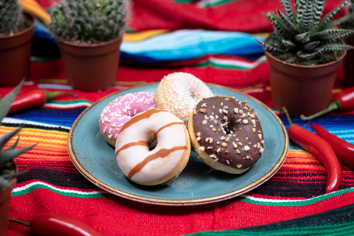 Donuts Box Medium - Mexican Heaven