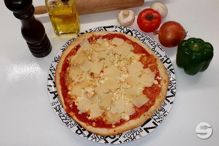 4 Cheeses Maxi - Pizza Box