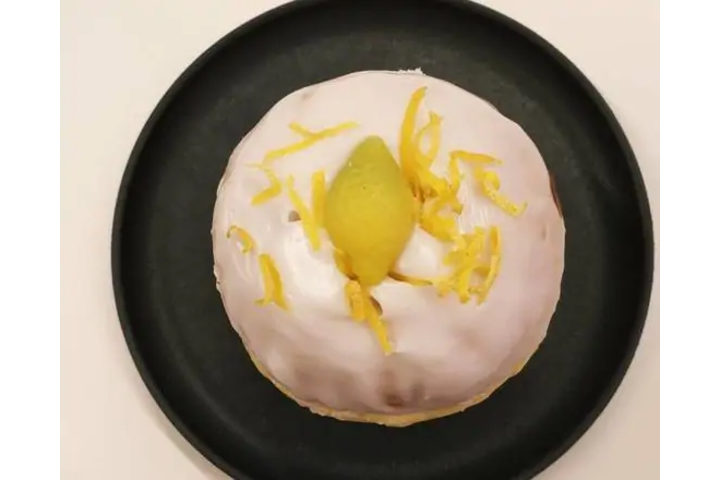 Lemon Cream Pie - Just Coffee