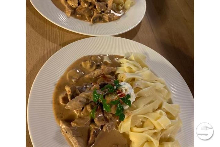 Veal cutlets züri - art - Pizzeria Untermoos