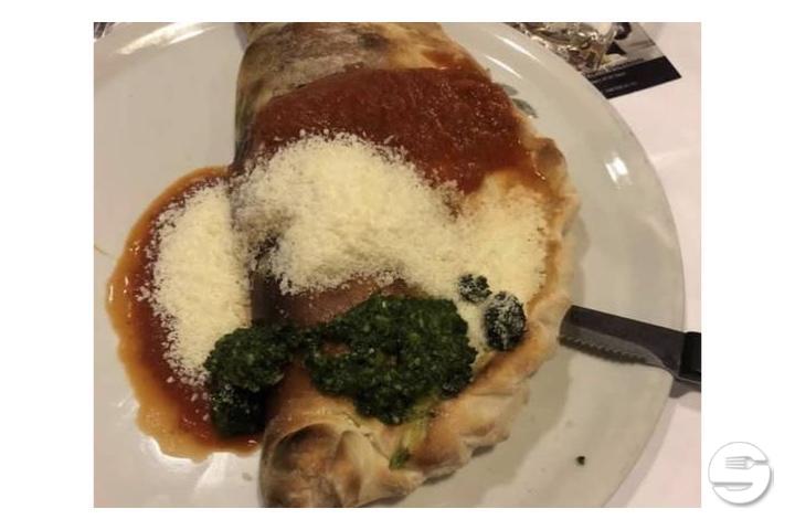 Pizza Calzone - Pizzeria Untermoos
