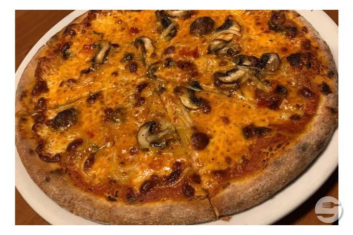 Pizza Funghi - Pizzeria Untermoos