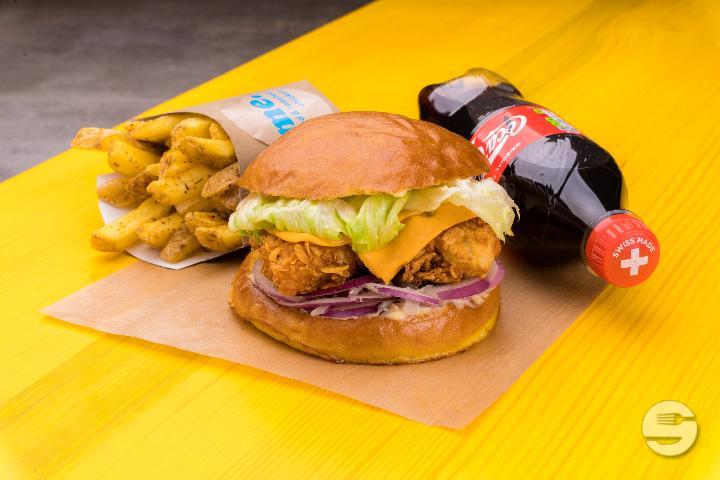 Menu Burger - Me. fried & roasted chicken