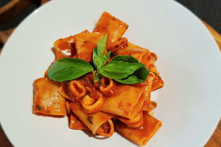 Paccheri aux Calamars - Mangia Bene