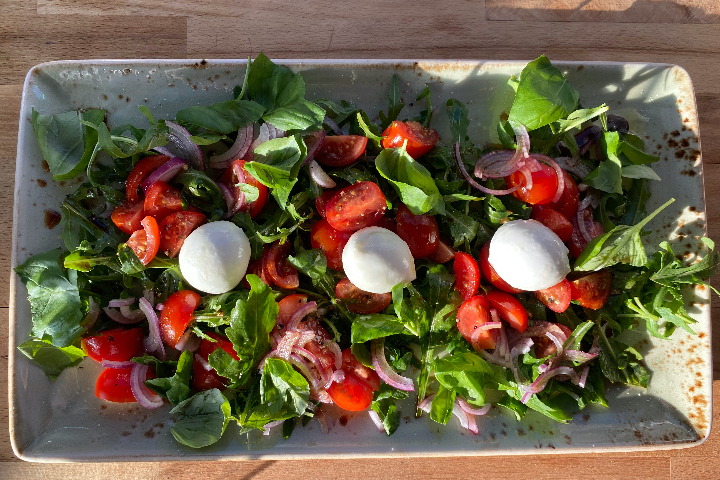 Caprese Salad - PITZA