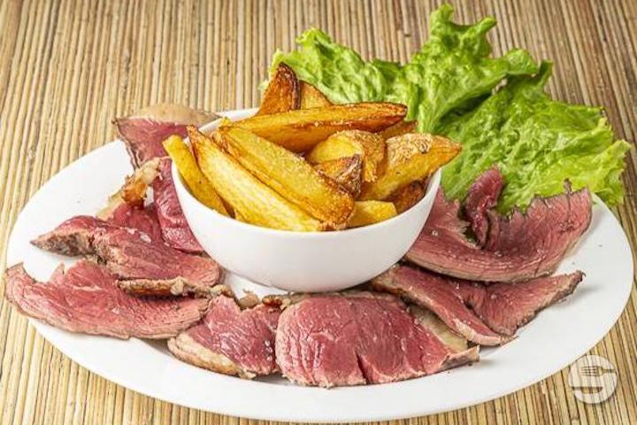 Picanha Grillée à la Broche - Rodizio Grill Le Mont d'Or