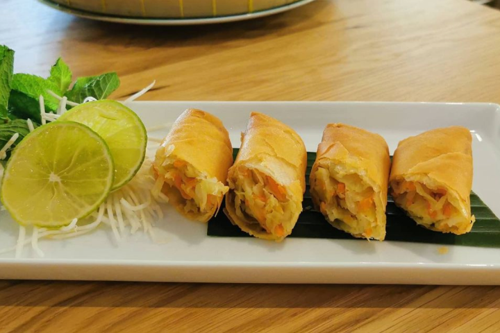 Pho Pia Thod - Thai Style Take Away