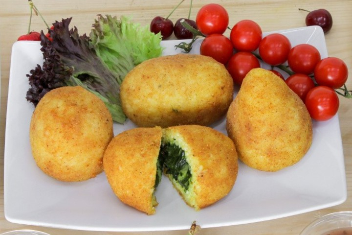 Arancini (pro Stück ca 230gr.) - Pizzeria Da Lele