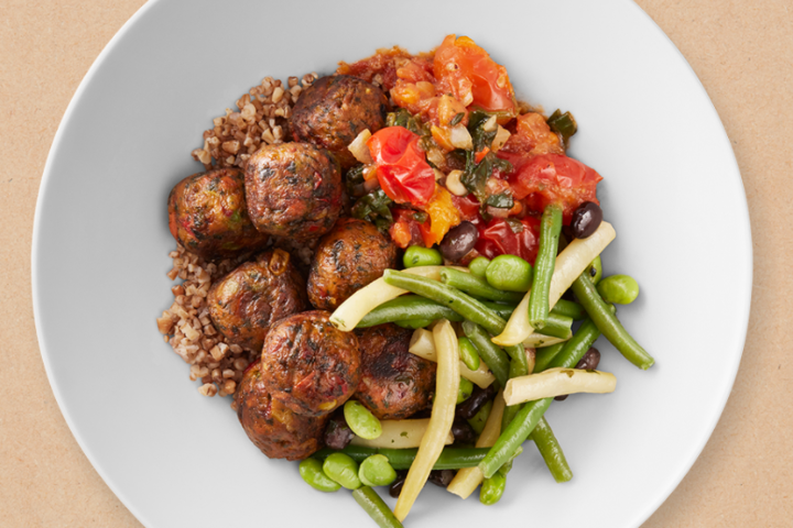 Vegetable Balls with mashed Potatoes, Curry-Coconut Sauce and Bean Mix - IKEA Restaurant Vernier