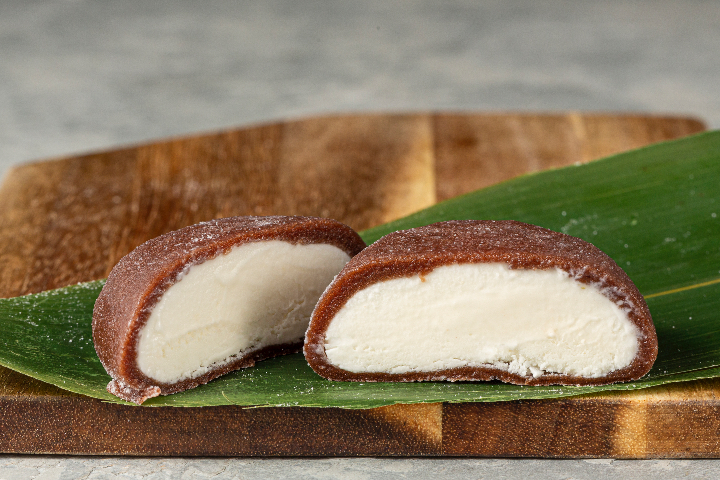 Bubbies Chocolate Frozen Mochi - Haiku Asian Cuisine & Sushi - Roche