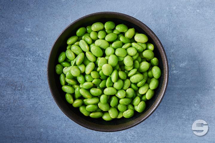 Peeled Edamame - Yooji's Bahnhofstrasse