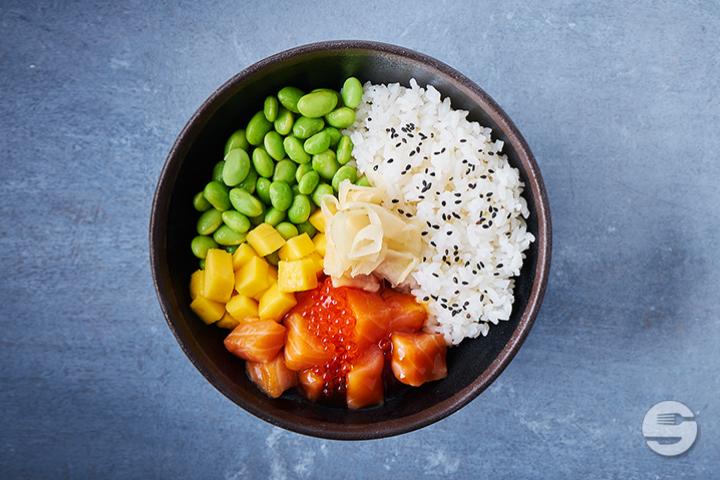 Salmon Mango Poké - Yooji's Bahnhofstrasse