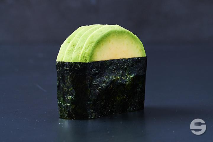 Avocado Gunkan (2 pc.) - Yooji's Bahnhofstrasse