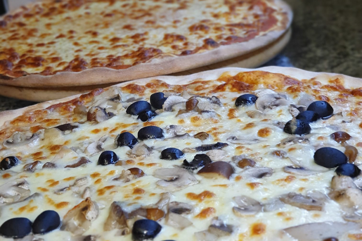 Menü 3 - Familie XXL - Best Pizza Kurier