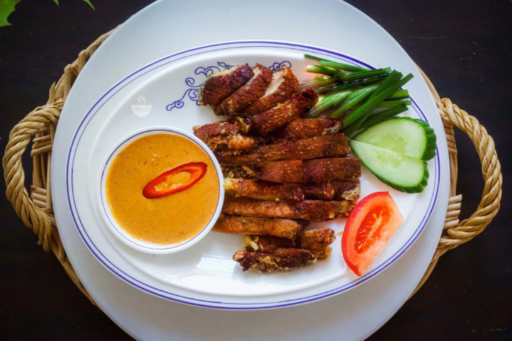 THE CRISPY DUCK - Khan's Flavours of Asia
