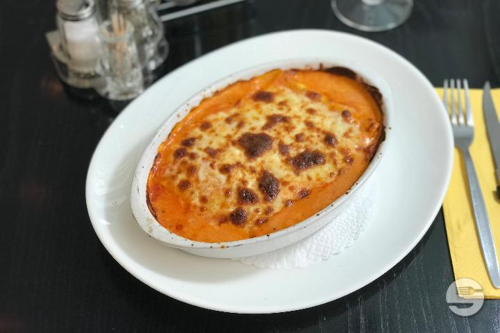 Lasagne al Forno - Pizzeria Rom
