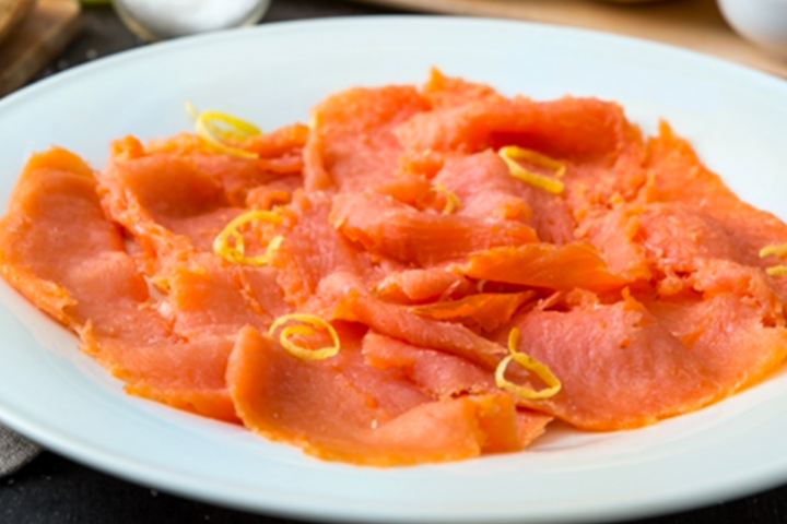 Smoked Salmon Plate - Salade Passion