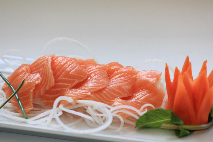 1. Salmon - Isushi