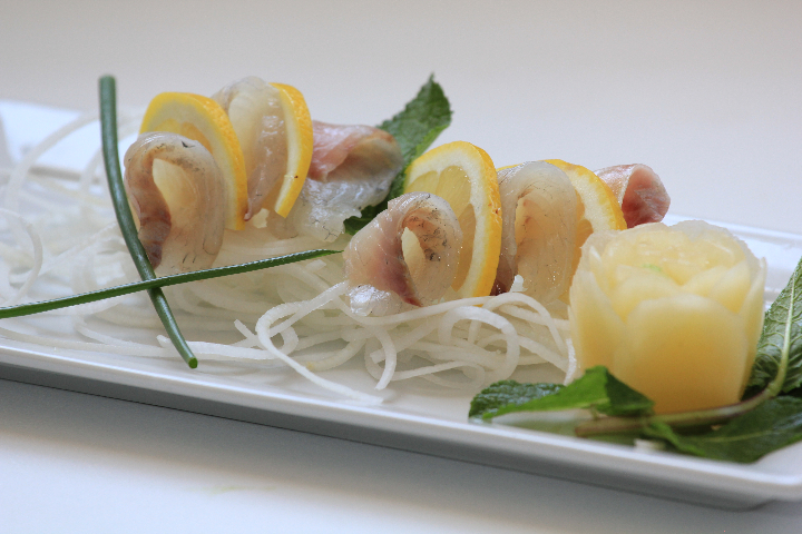 4. Sea Bream - Isushi