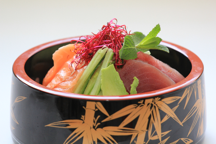87. Chirashi Mikusu - Isushi
