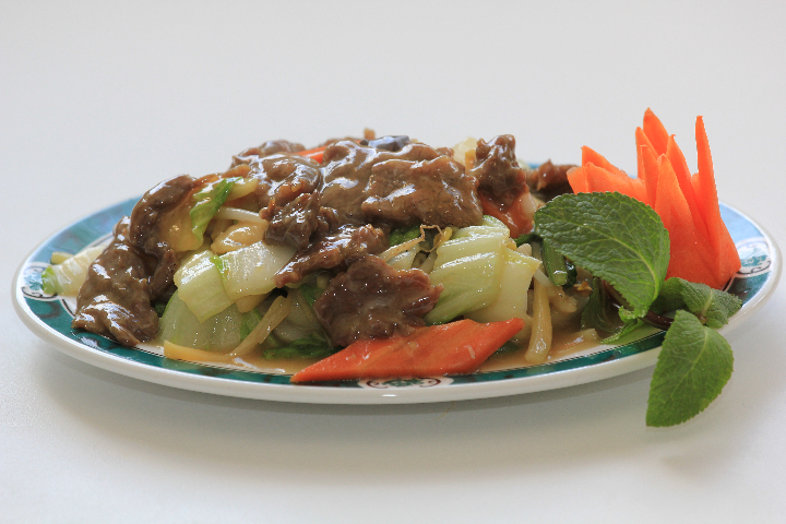 155. Beef with Vegetables - Isushi