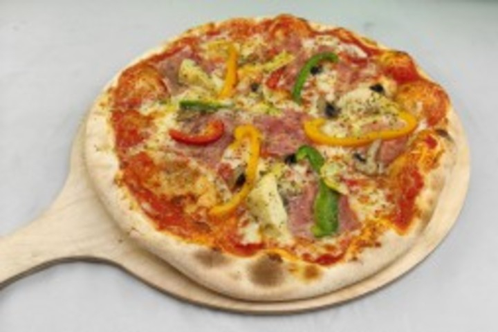 Pizza Capricciosa - Restaurant Lalina